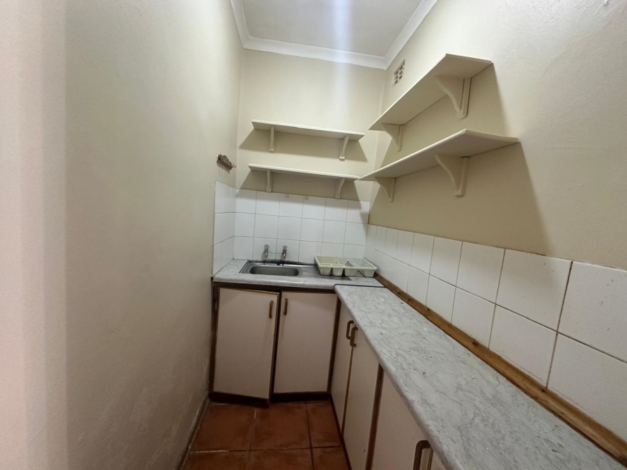 To Let 1 Bedroom Property for Rent in Park West Free State